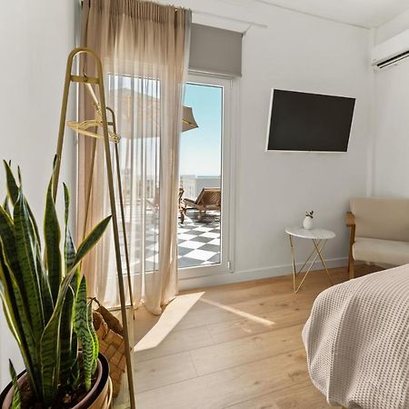 Luxurious Apartment With Big Sea View Terrace - Central Location アテネ エクステリア 写真