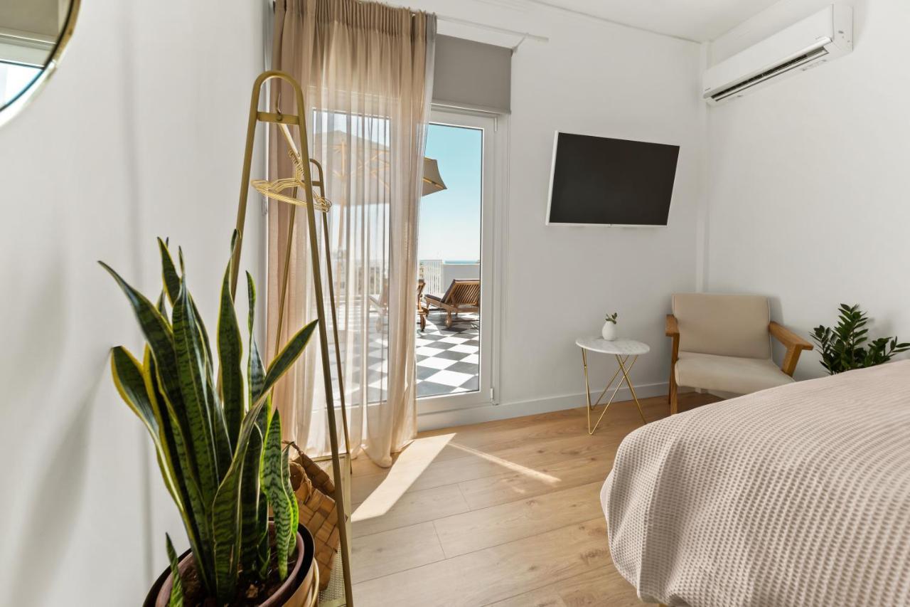 Luxurious Apartment With Big Sea View Terrace - Central Location アテネ エクステリア 写真
