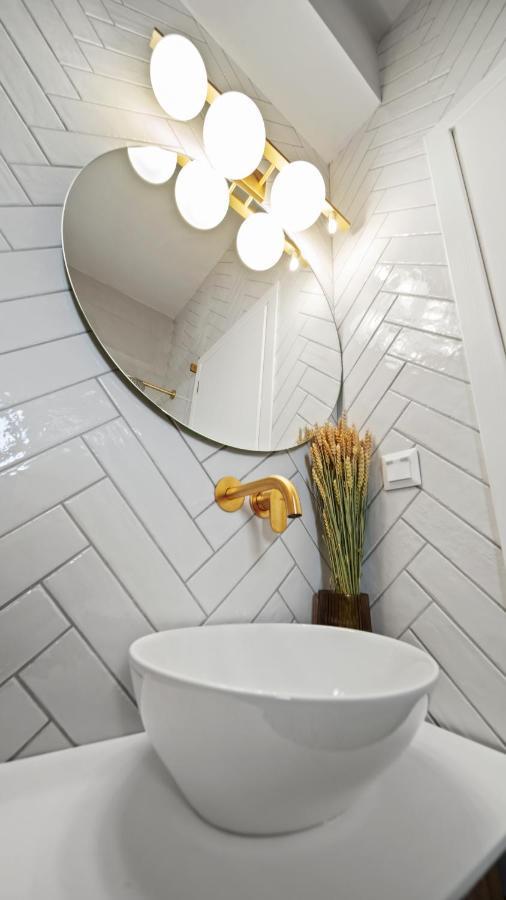 Luxurious Apartment With Big Sea View Terrace - Central Location アテネ エクステリア 写真